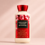 لوسیون بدن زنانه بث اند بادی ورکز Bath & Body Workمدل Japanese Cherry Blossom حجم ۲۳۶ میلی‌لیتر
